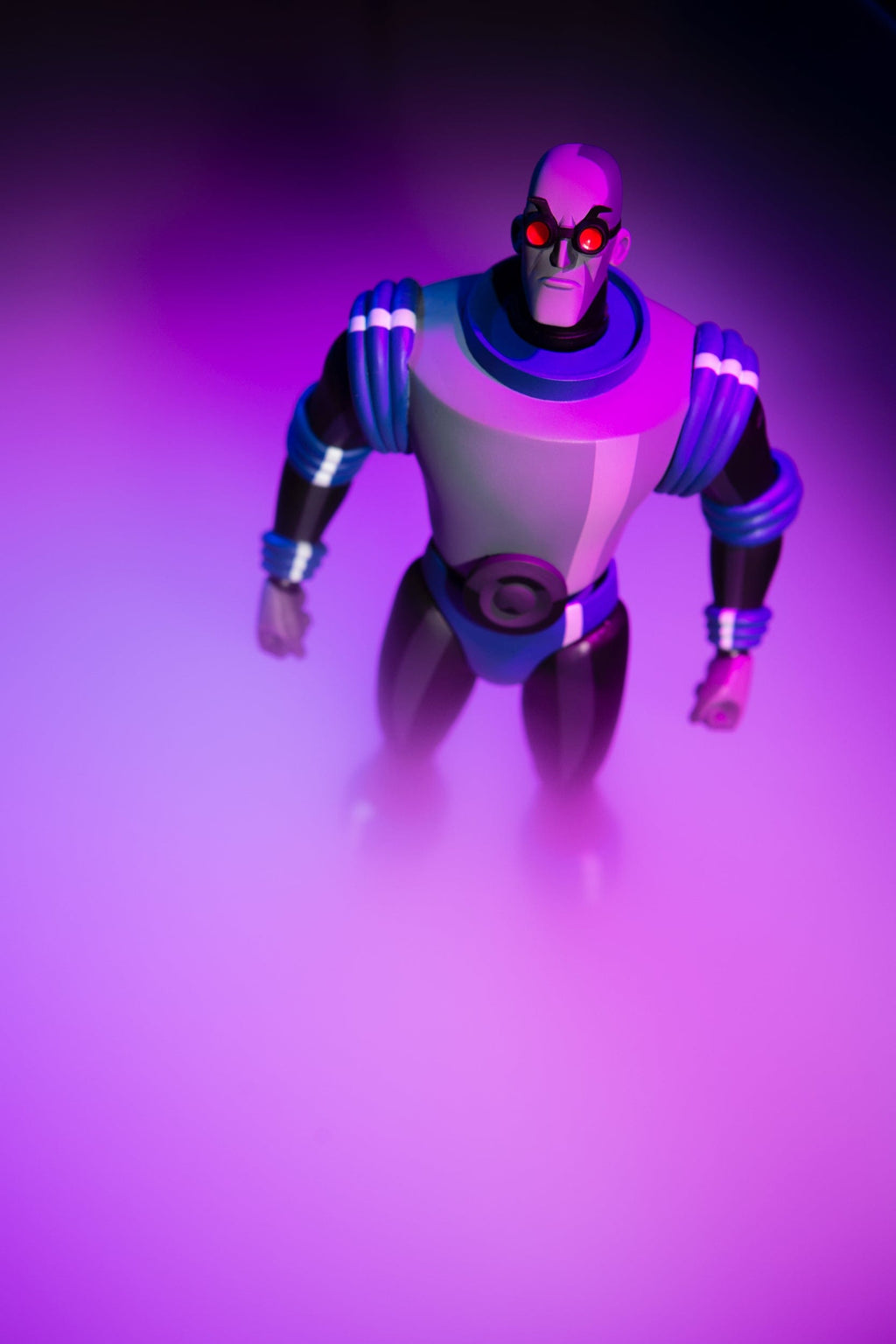 Batman: The Animated Series - Mr. Freeze 1/6 Scale Figure Exclusive