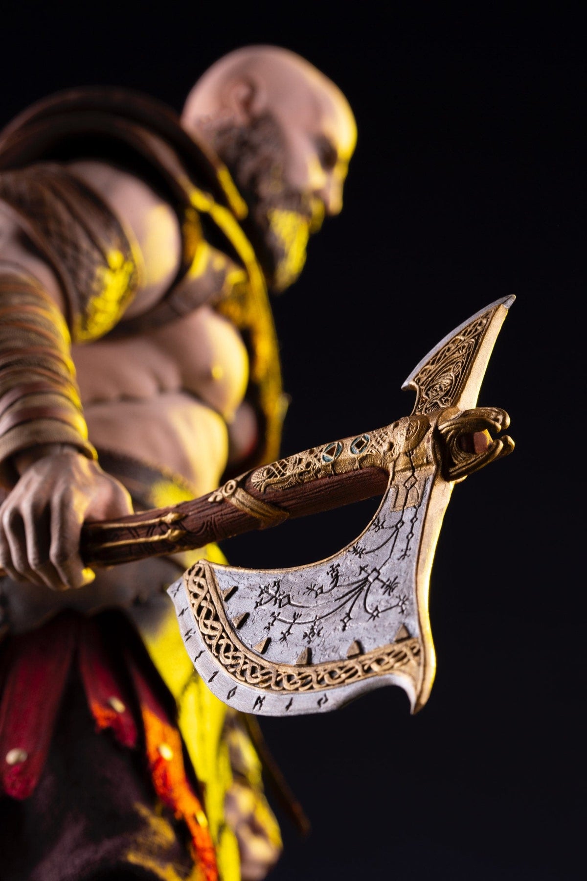 God Of War – Kratos 1/6 Scale Deluxe Figure Exclusive