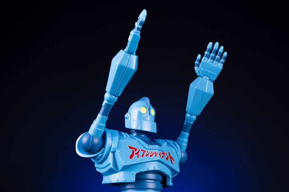 Iron Giant Soft Vinyl Figure – Designer Con Variant (Artist Proof)