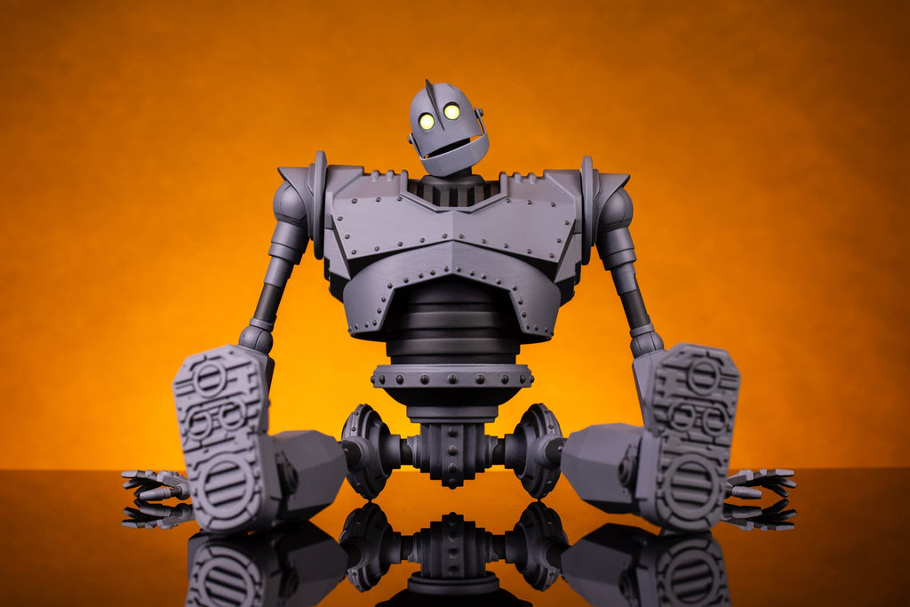 Iron Giant MONDO MECHA Figure