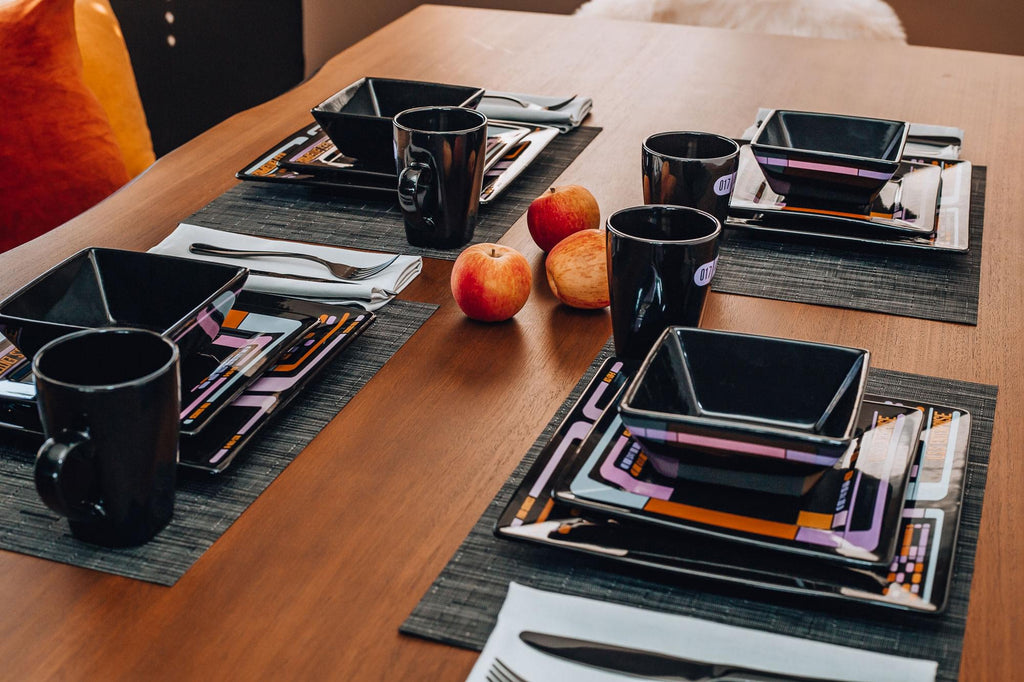 Star Trek: The Next Generation LCARS Interface 16-Piece Ceramic Dinnerware Set