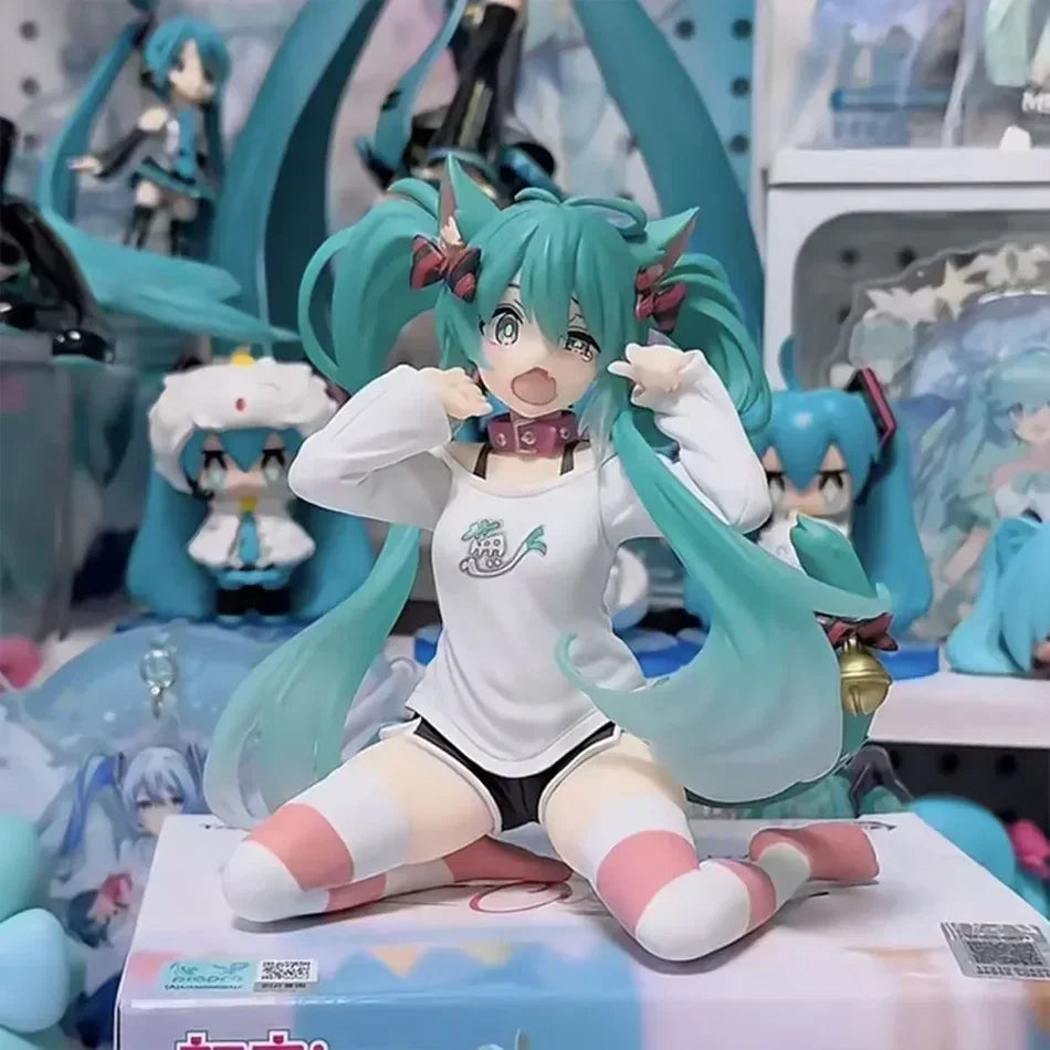 *Hatsune Miku Desktop Cute Action Figure 11cm Neko T-Shirt Ver. Anime Figurine Kawaii Girl Model Toy Gift