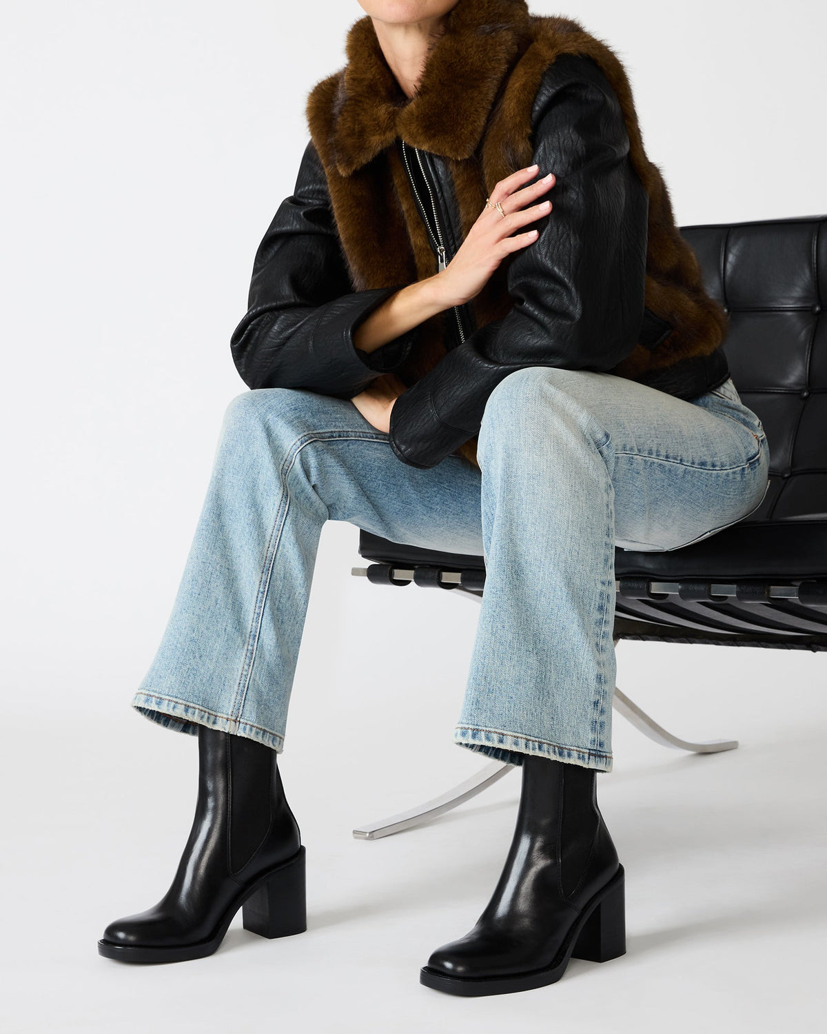 DALEY BLACK LEATHER
