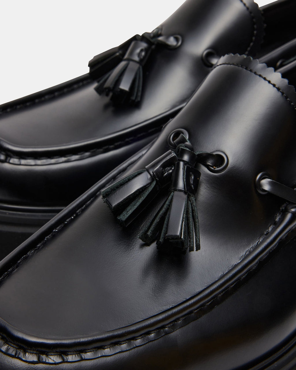 MERAN BLACK LEATHER