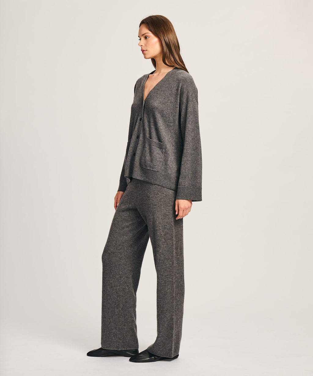 Signature Cashmere Boxy Cardigan