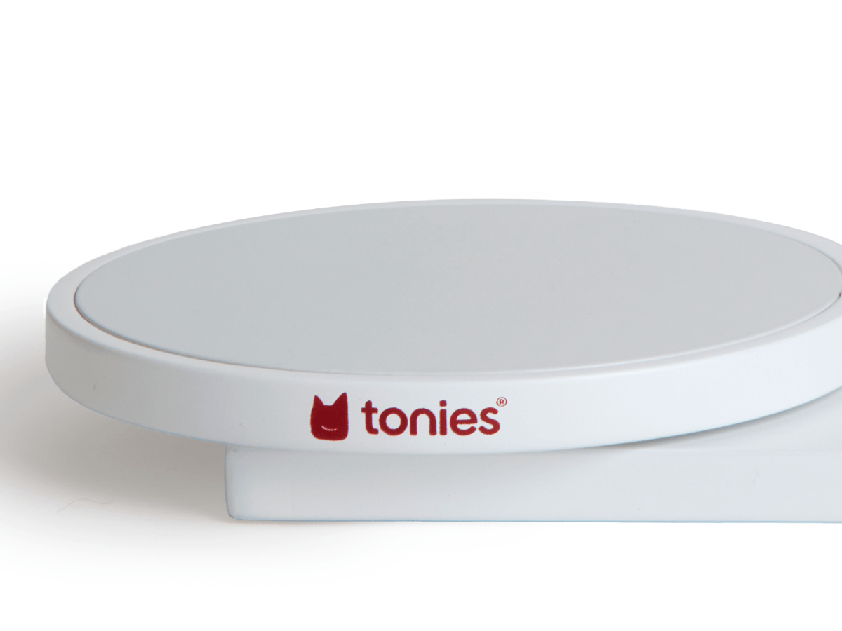 Rotating Storage Tray