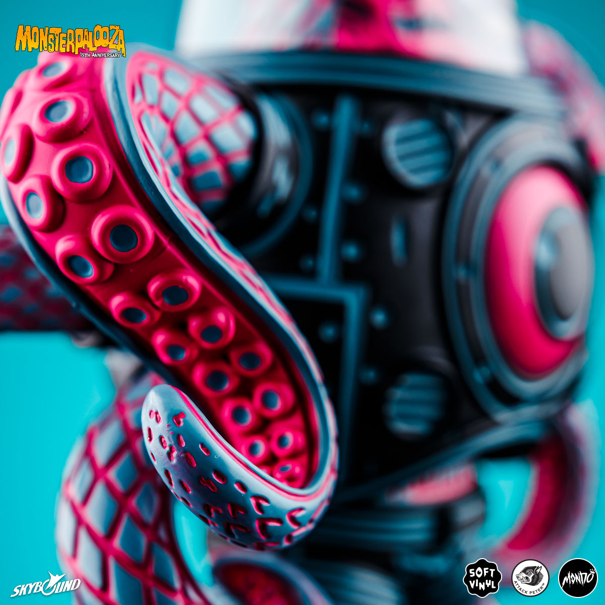 Attack Peter's Takoro - Vinyl Designer Figure - Vice City Rage Variant - Mondo Exclusive