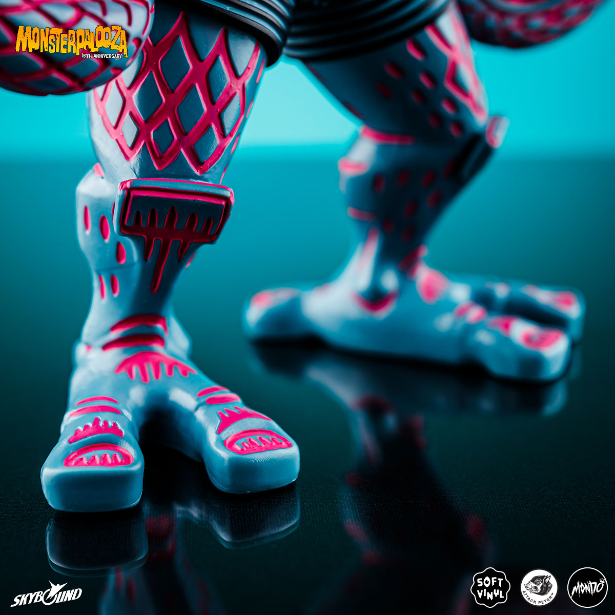 Attack Peter's Takoro - Vinyl Designer Figure - Vice City Rage Variant - Mondo Exclusive