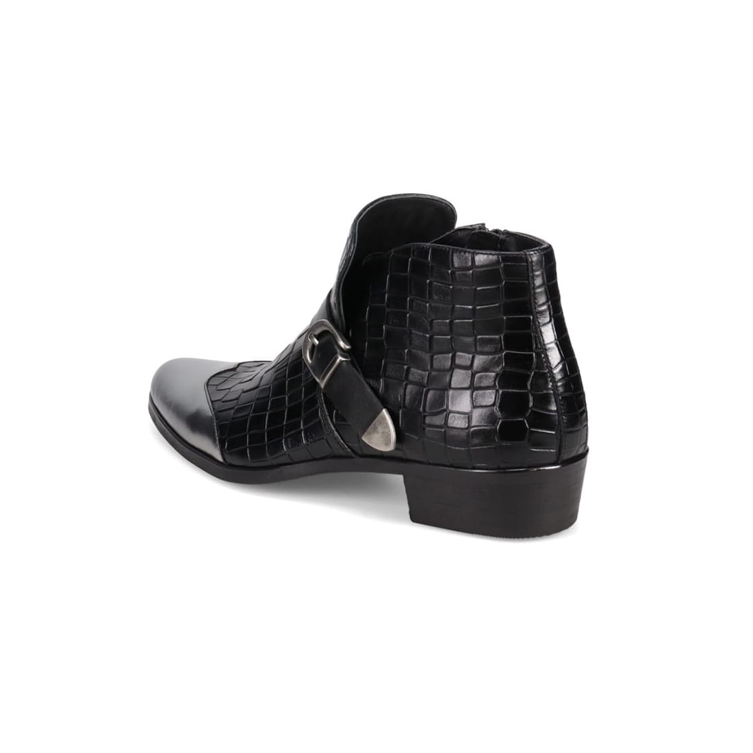 Yakuza: Like a Dragon Footwear Collection - Goro Majima Model [Pre-Order Sep 2026]