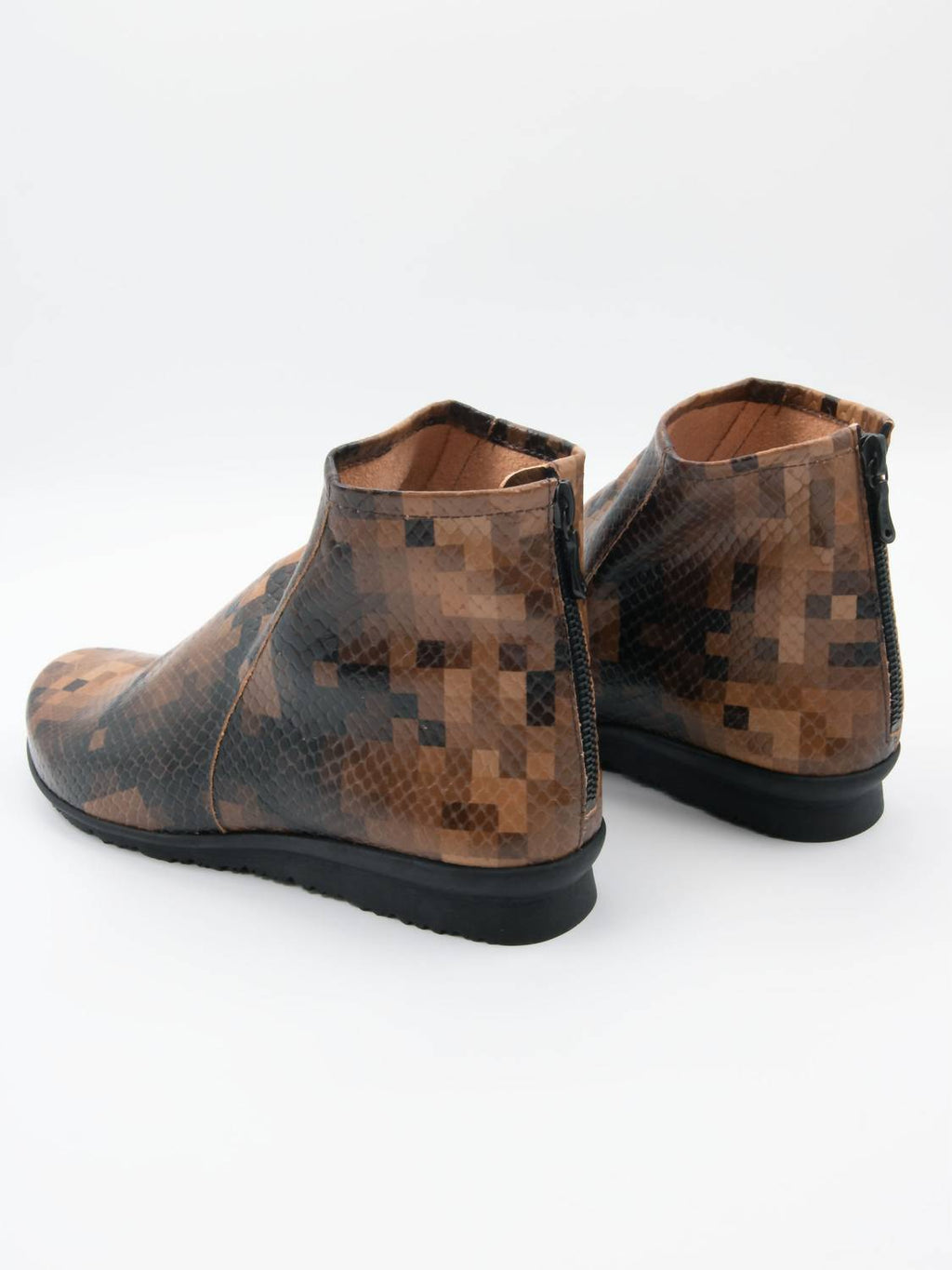 Women's Baryky Ankle Boots In Terra/noir
