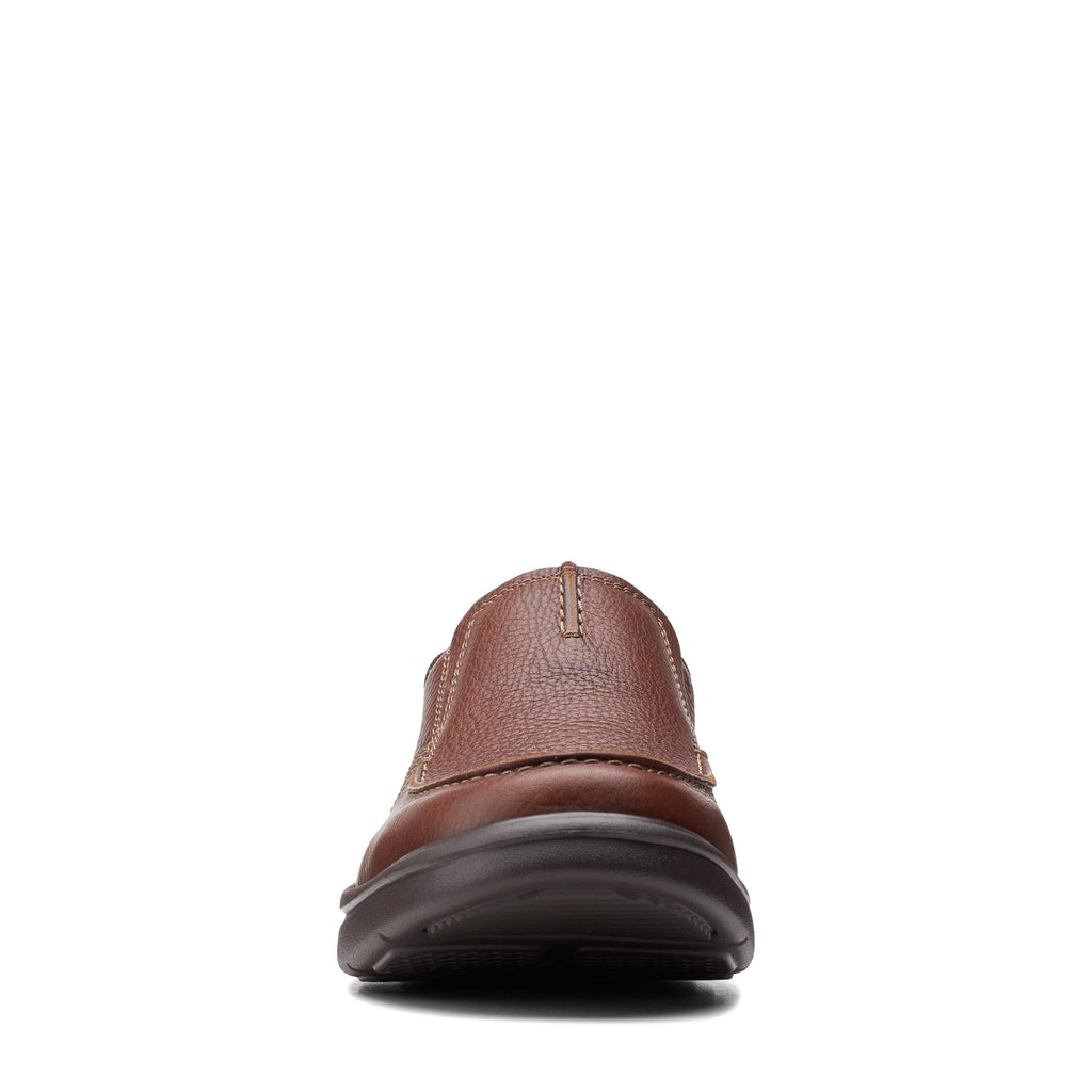 Clarks Bradley Free in Brown Leather