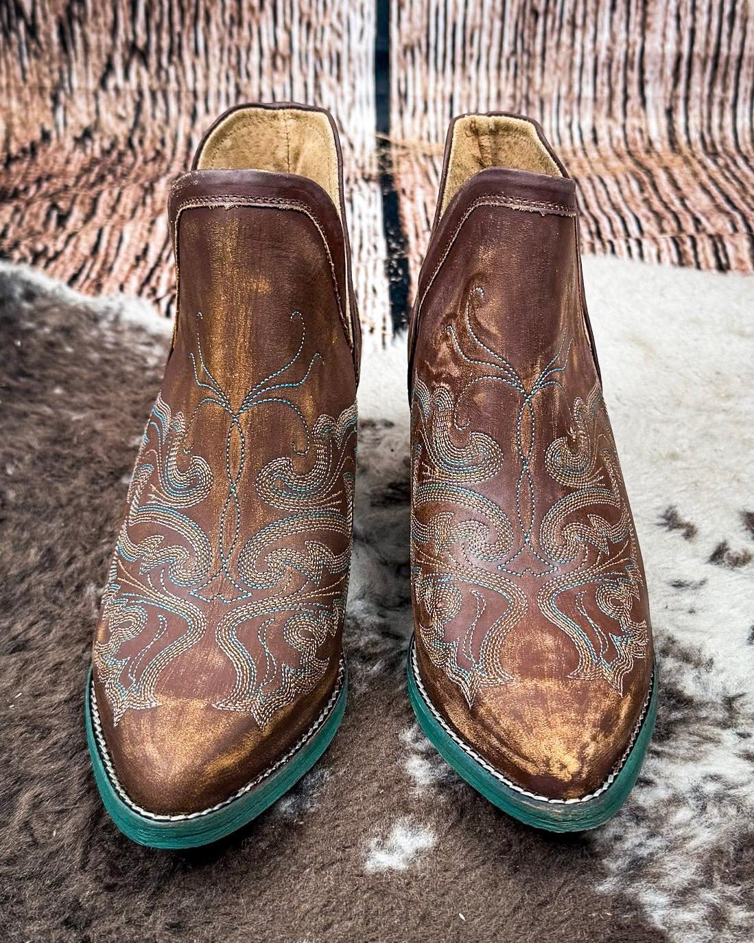 Badland Babe Circle G Booties