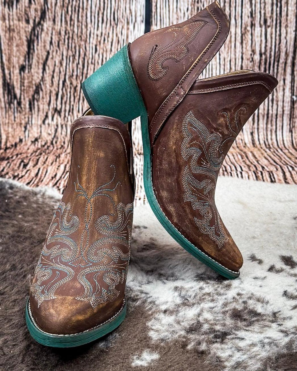 Badland Babe Circle G Booties