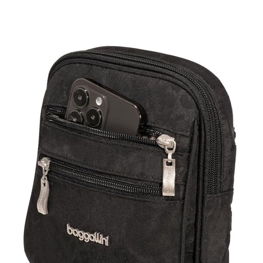 Baggallini Journey RFID Crossbody Bag