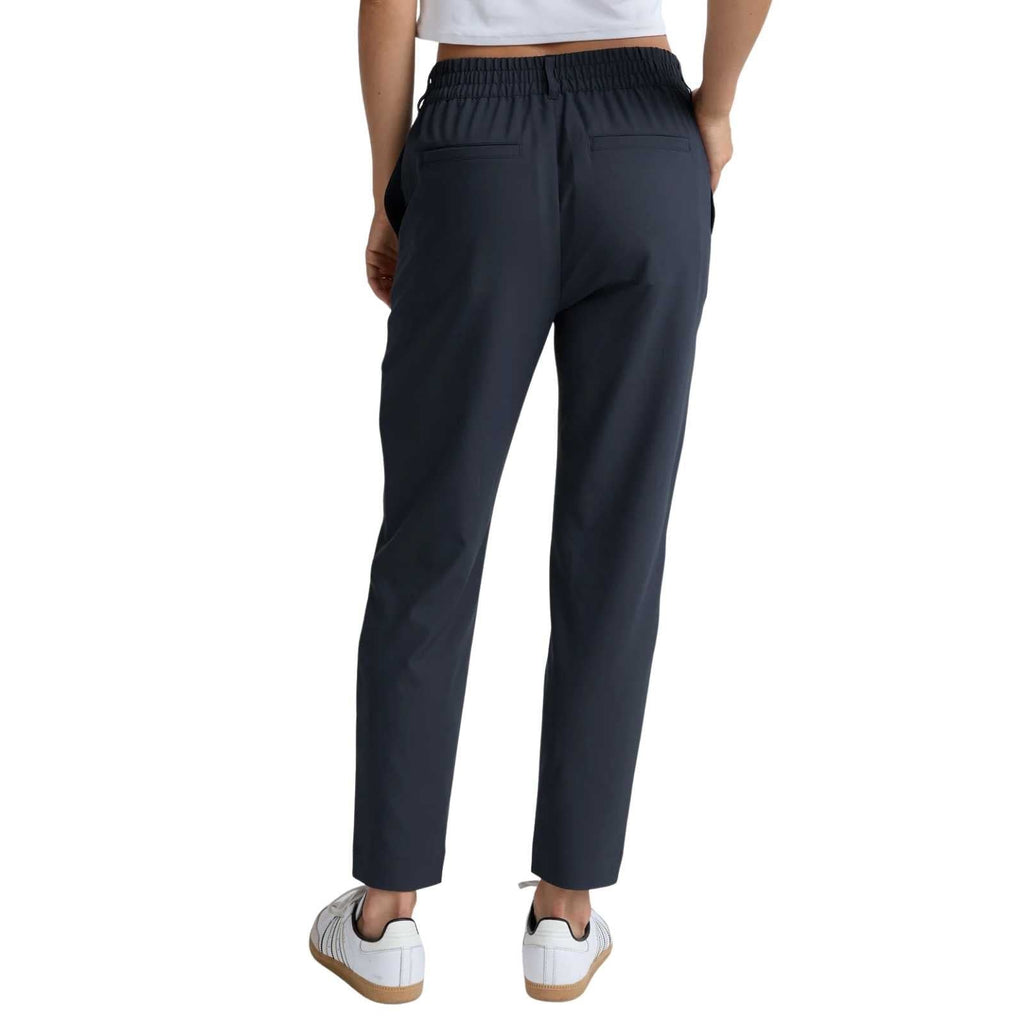 Beyond Yoga Status Tapered Pant – Women's