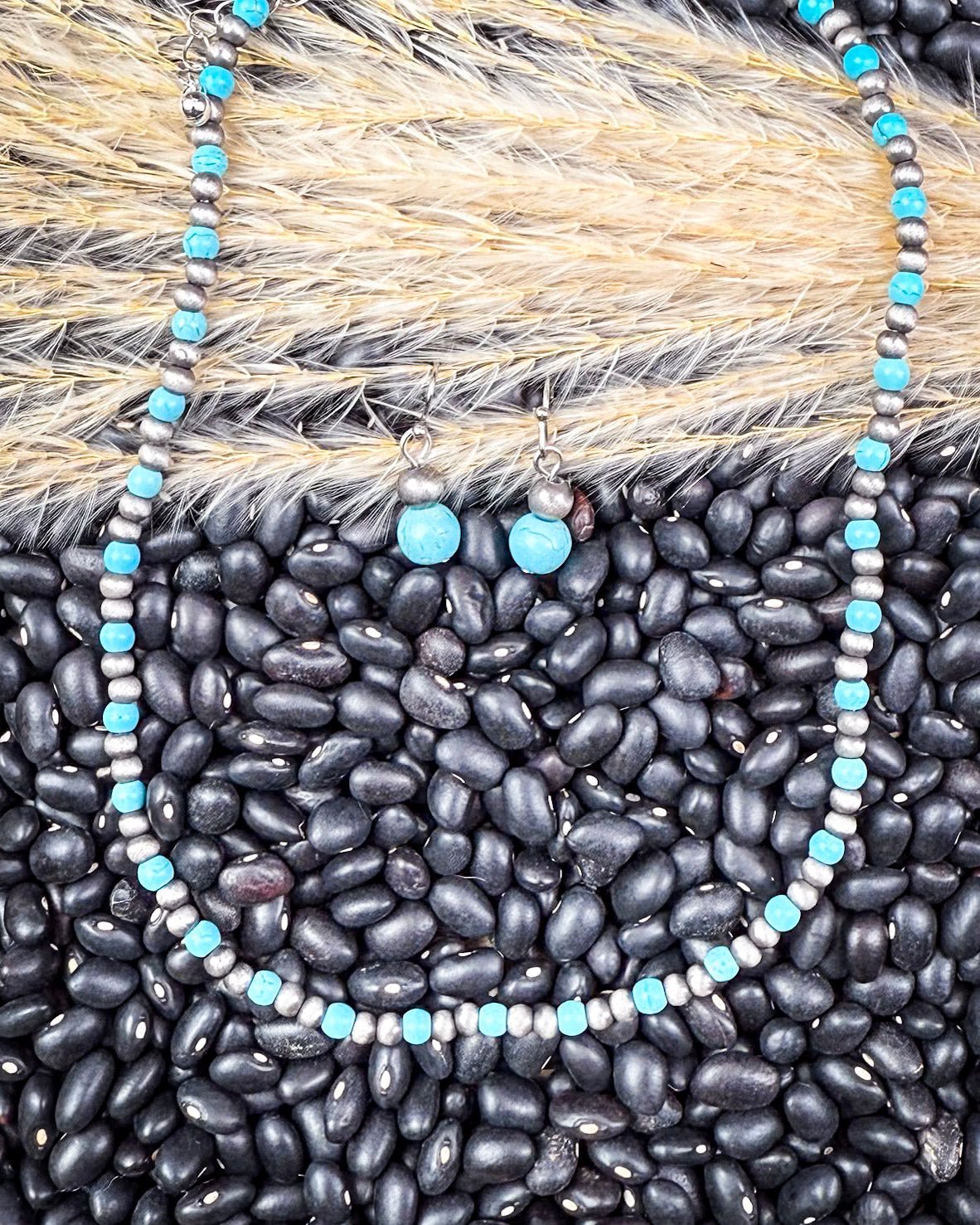 Blue River Fashion Choker Necklace Set