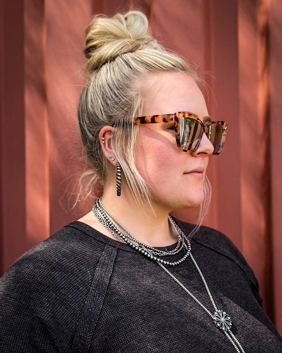 Callie Tangle-Free Oversized Sunglasses