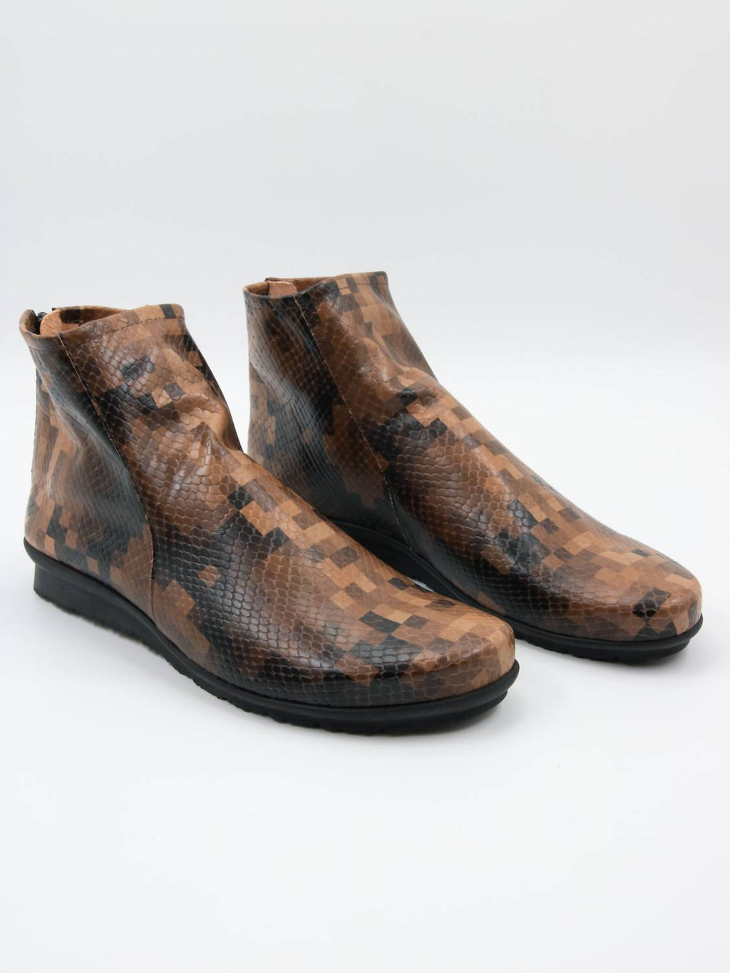 Women's Baryky Ankle Boots In Terra/noir