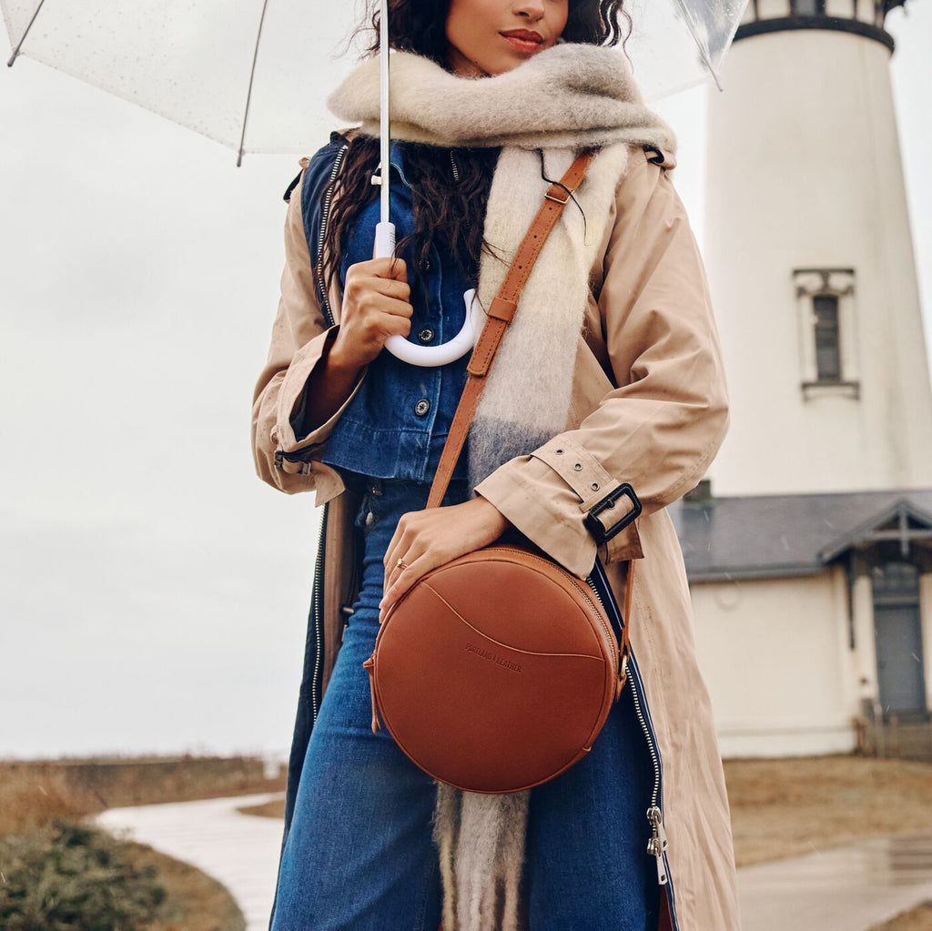 'Almost Perfect' Circle Crossbody