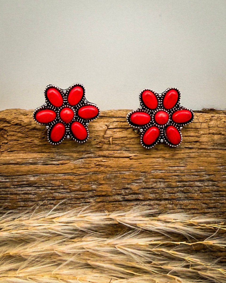 Desert Daisy Fashion Stud Earrings in Red