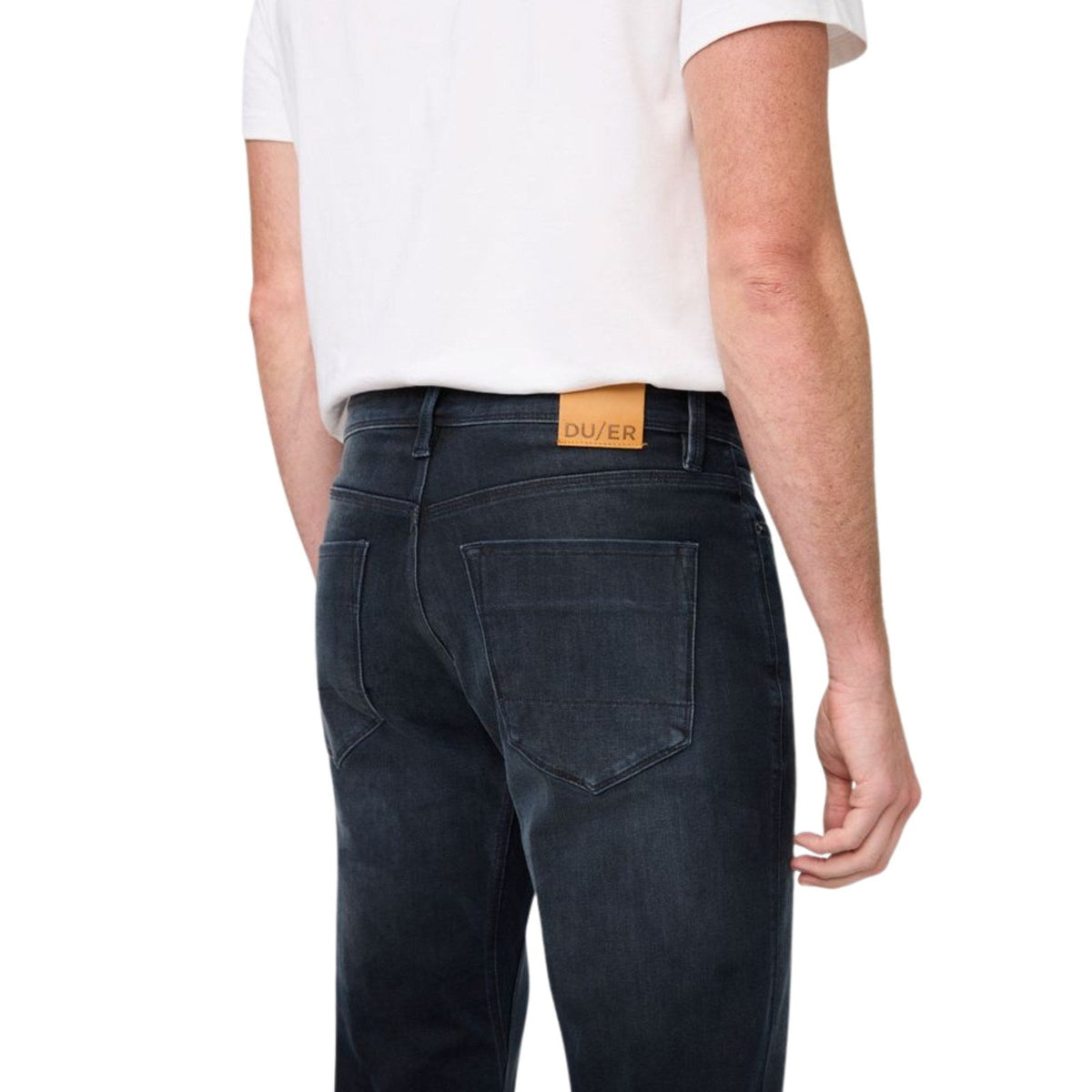 Duer Performance Denim+ Slim Straight – Men's
