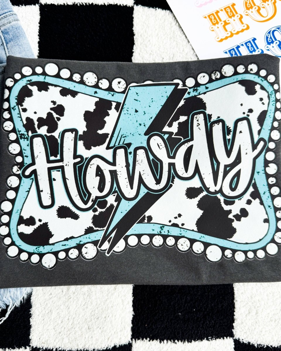 Electric Howdy Graphic Tee in Pepper
