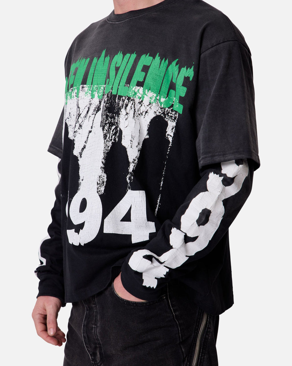 MNML Listen In Silence Long Sleeve T-Shirt Black