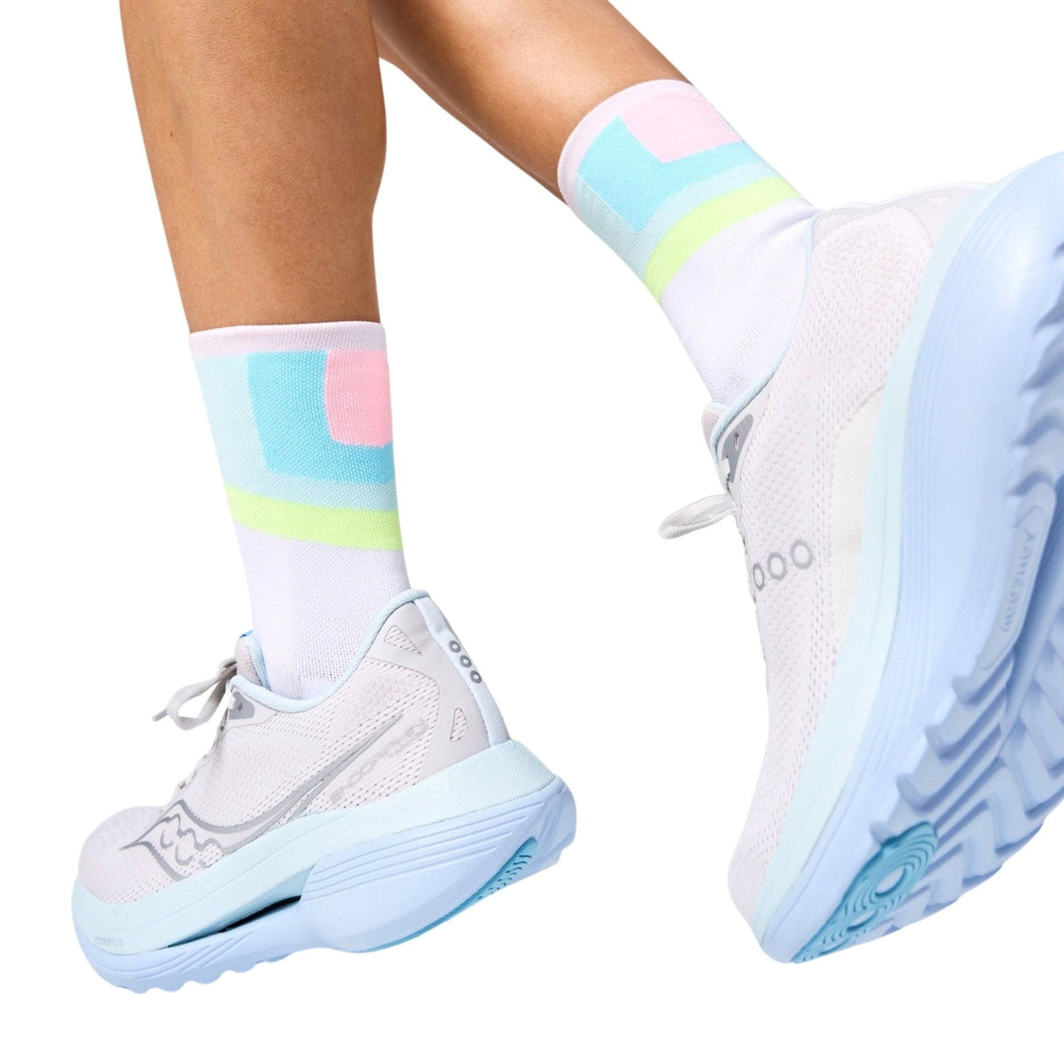 Feetures Elite Light Cushion Mini Crew Socks