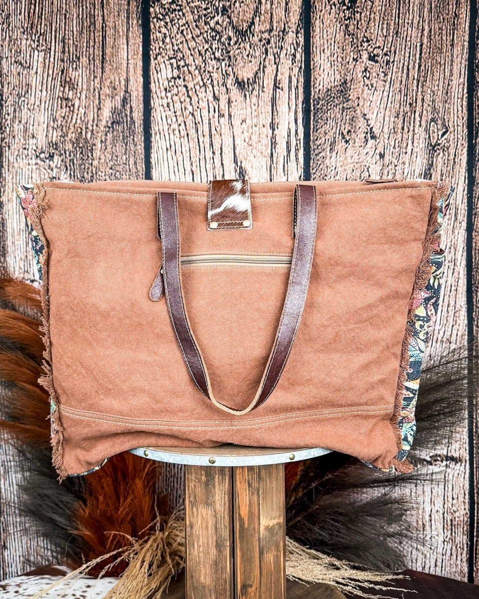 Fyole Weekender Bag by Myra Bag