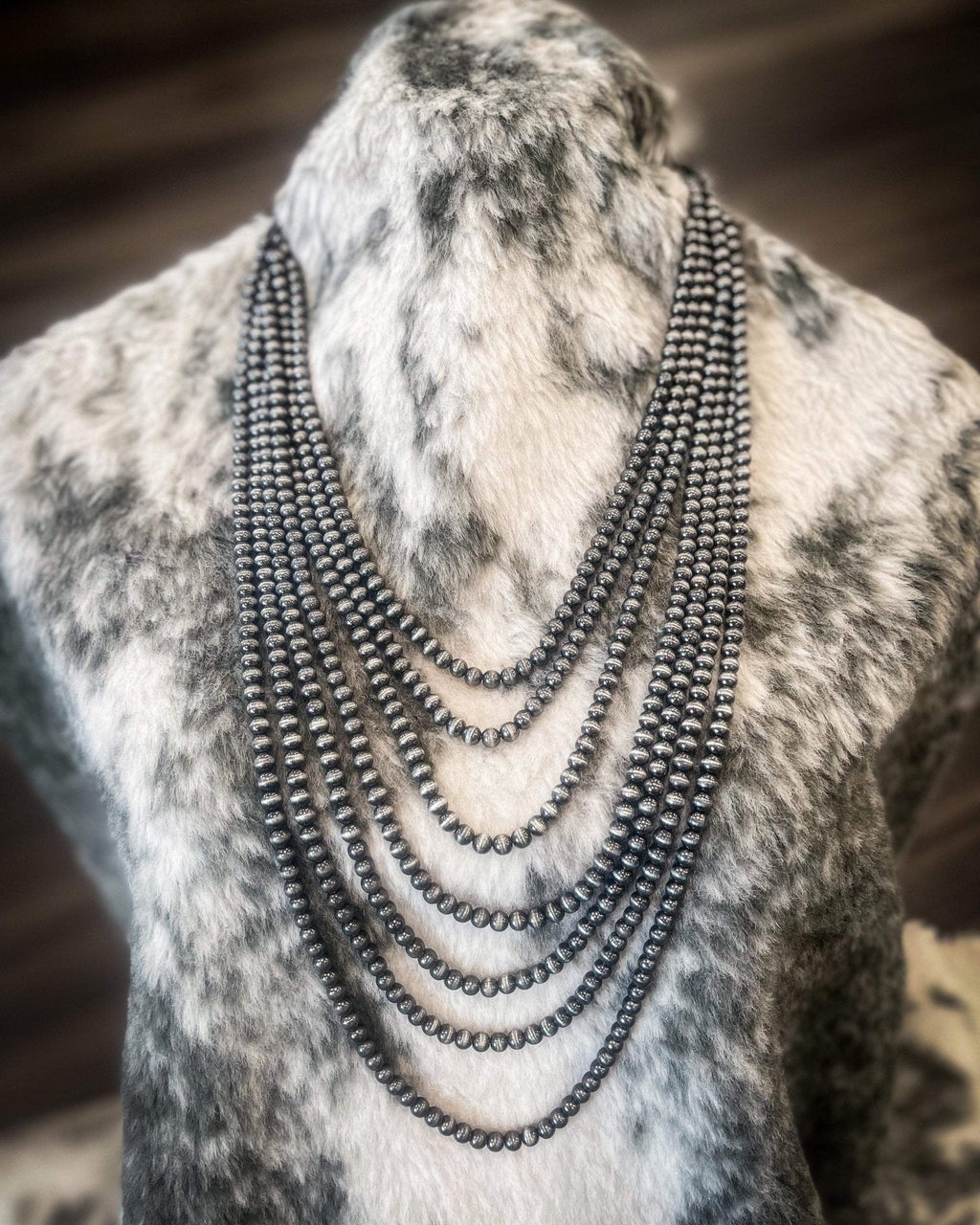 Gatton Navajo Style Pearl Layer Fashion Necklace