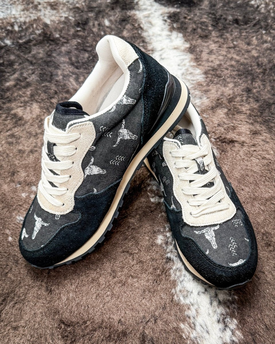 Giddyup Longhorn Tennis Shoes in Black by Roper