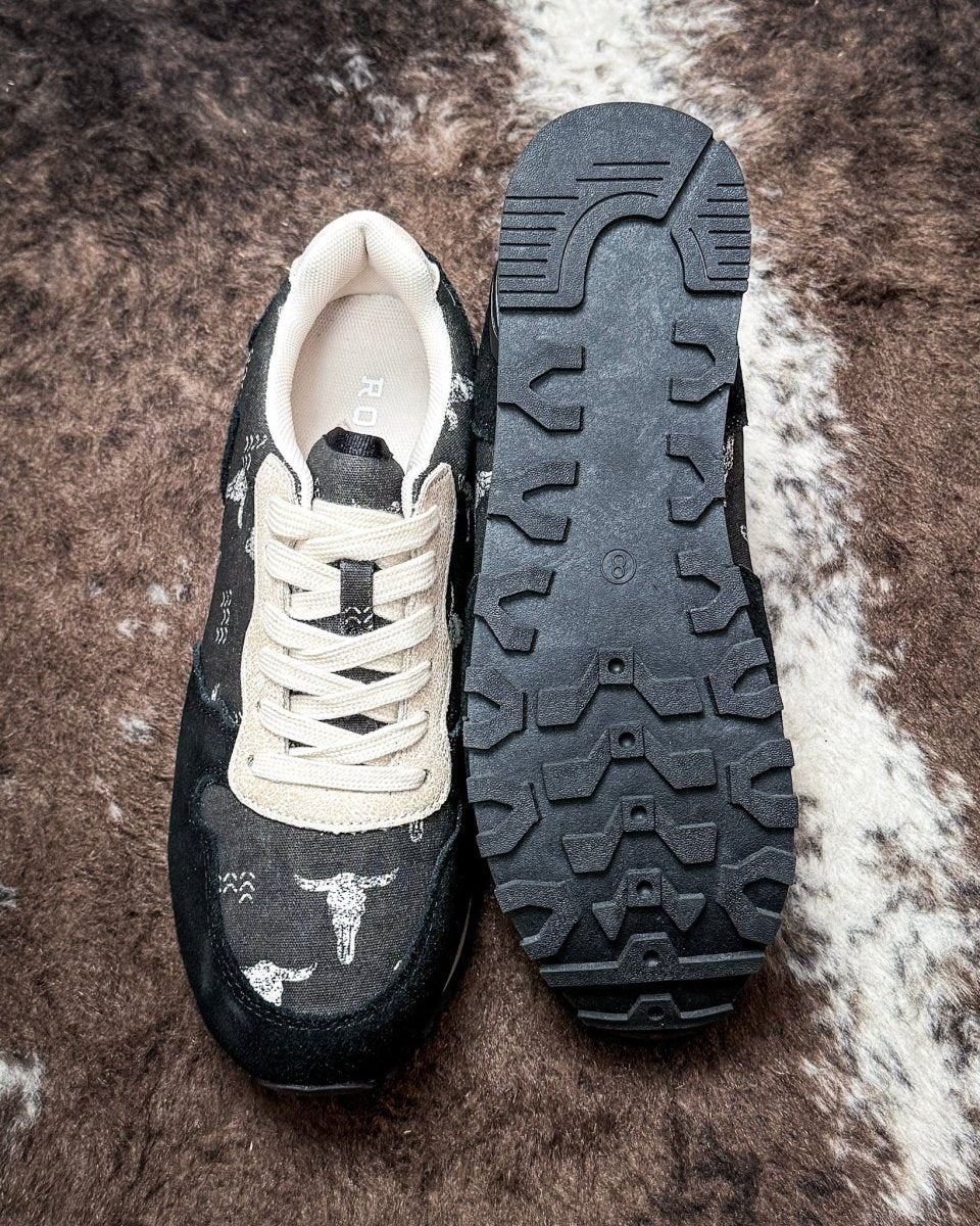 Giddyup Longhorn Tennis Shoes in Black by Roper