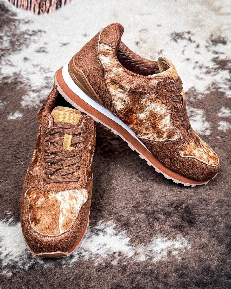 Giddyup Wild Tennis Shoes in Brown by Roper