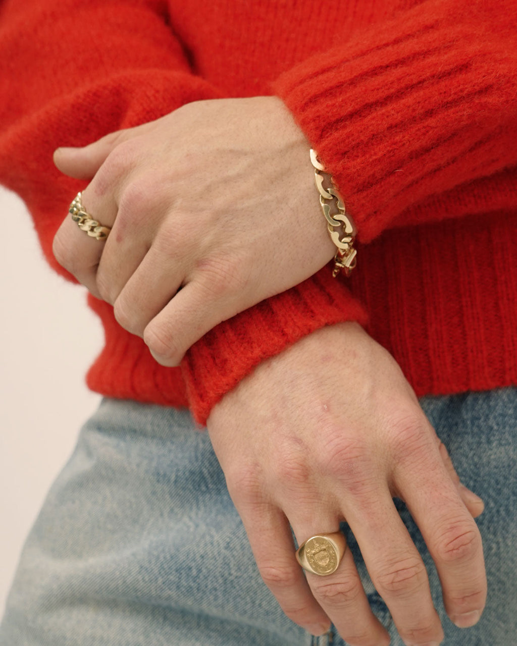 14k Gold Seal Ring / size: 9.5
