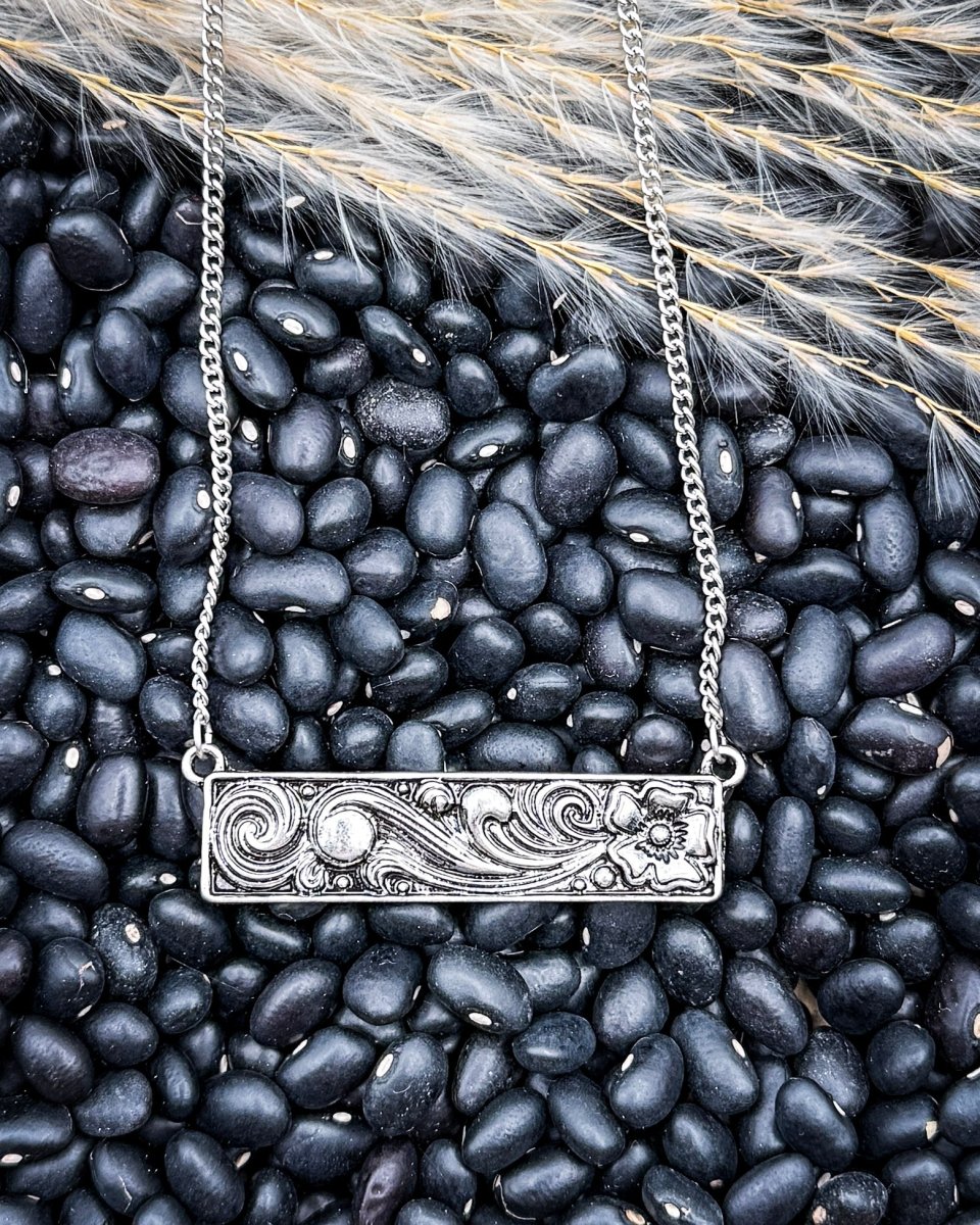 Heritage Scroll Bar Fashion Necklace