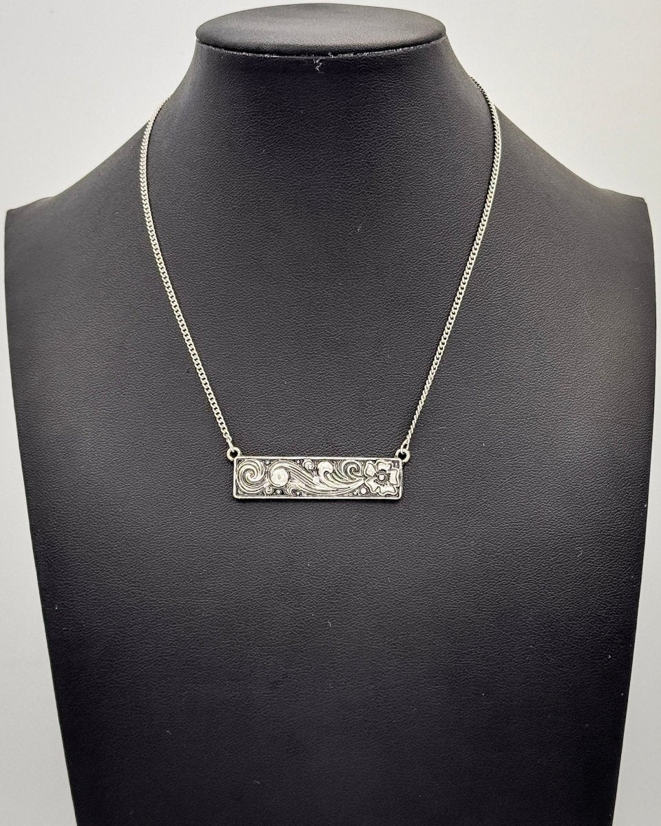 Heritage Scroll Bar Fashion Necklace