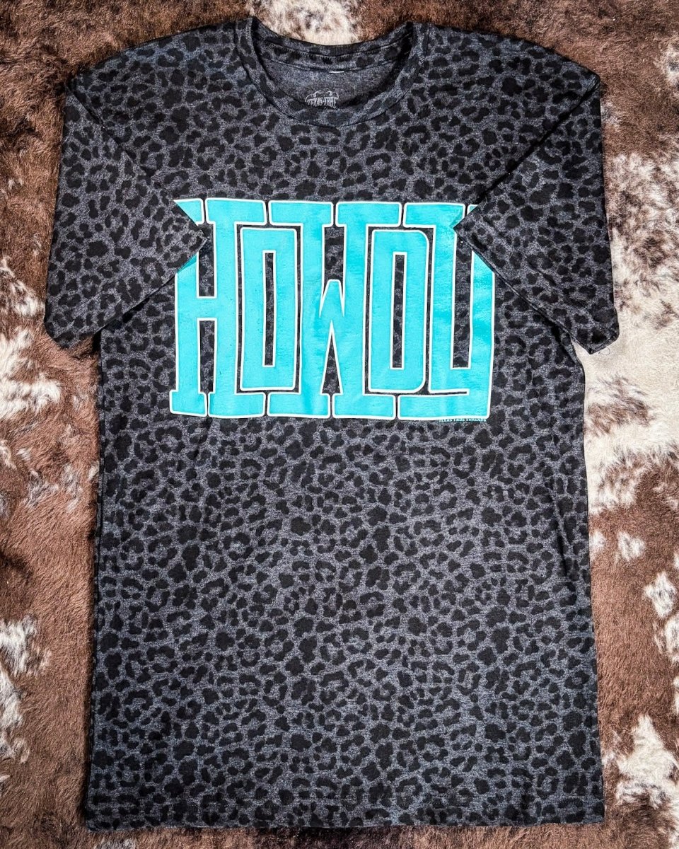Howdy Block Graphic Tee in Black Leopard