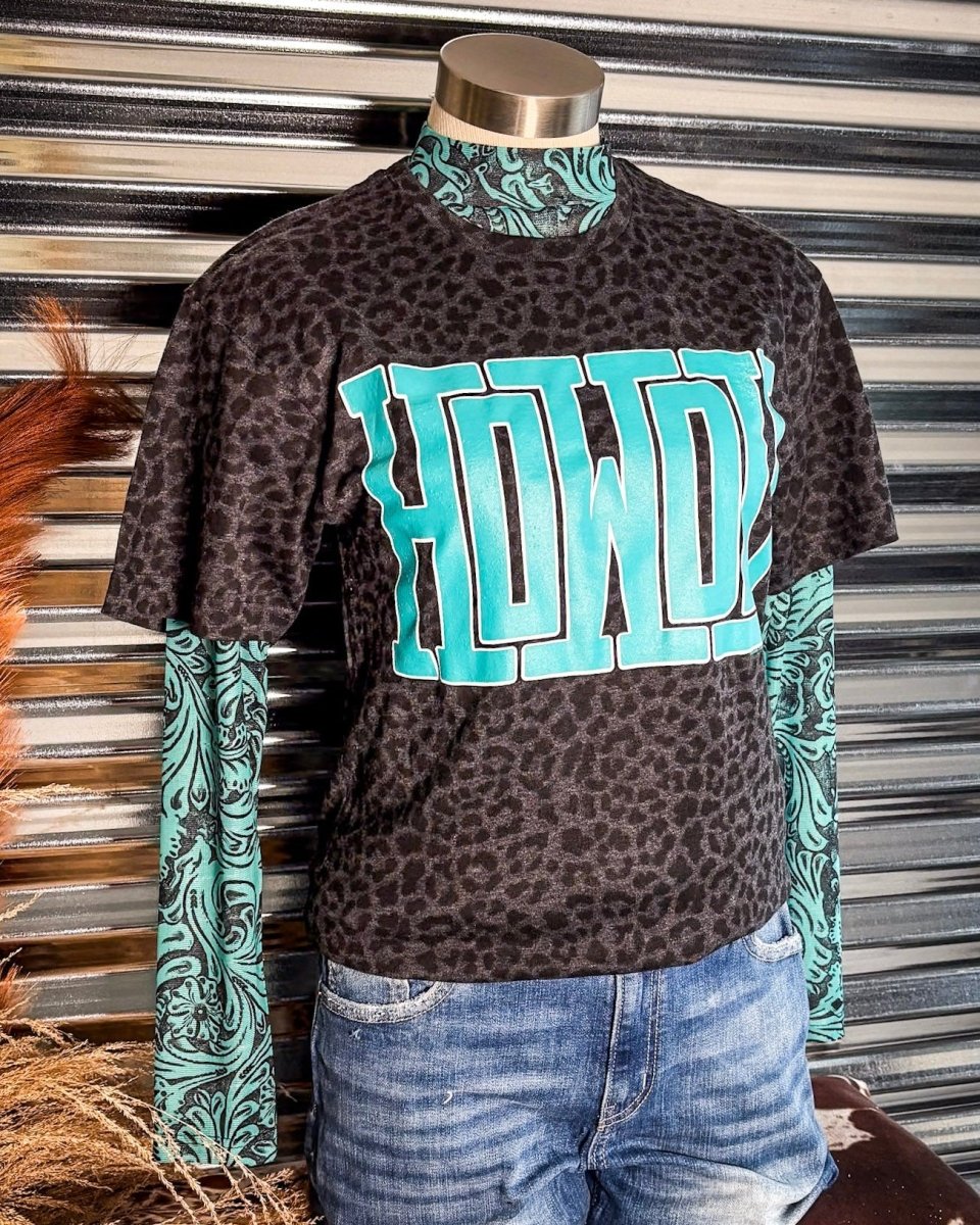 Howdy Block Graphic Tee in Black Leopard