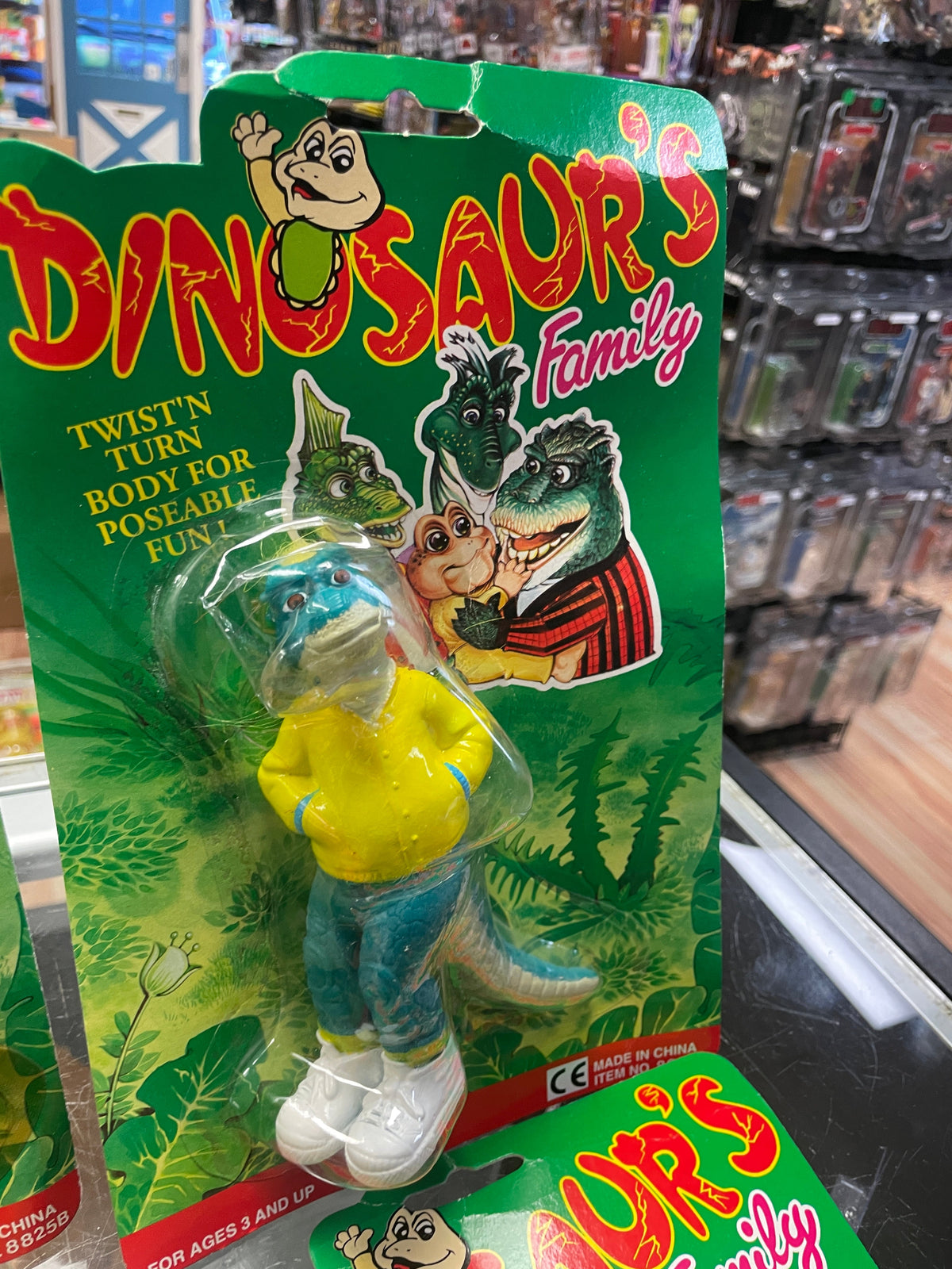 Vintage KO Dinosaur Family Set of 4 ( Baby Robbie Earl Fran Sinclair Disney)