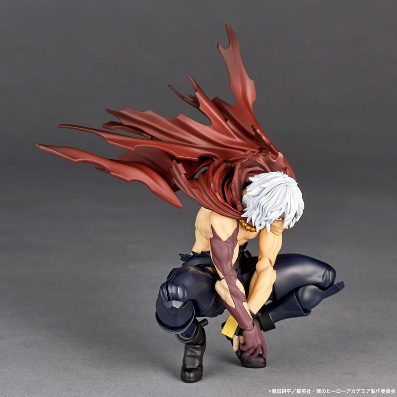 Revoltech Amazing Yamaguchi My Hero Academia - Tomura Shigaraki (Awakened Version)