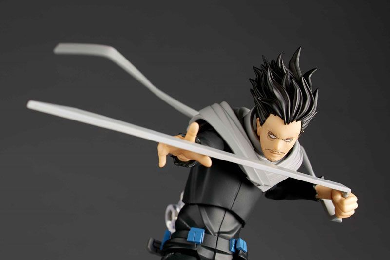 Revoltech Amazing Yamaguchi My Hero Academia - Shota Aizawa