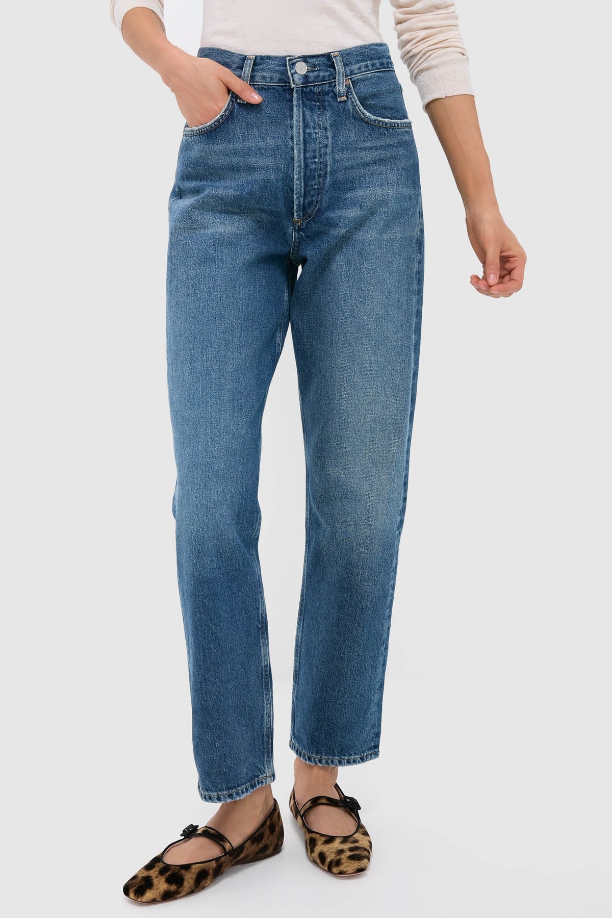 Bounty Mid Rise Loose Fit 90's Jean