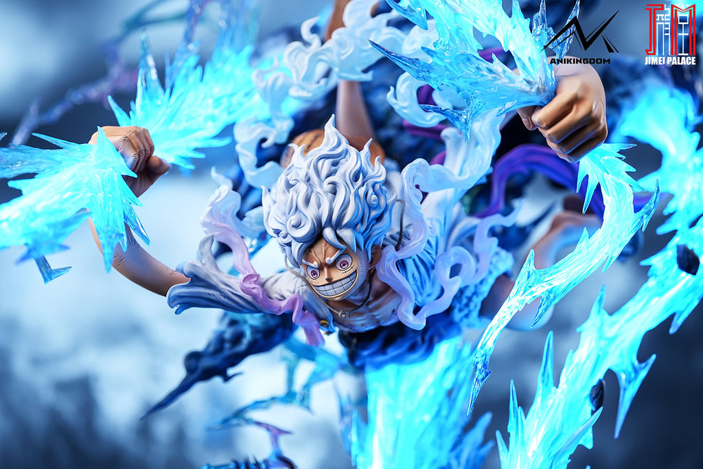 One Piece: Gear 5 Luffy