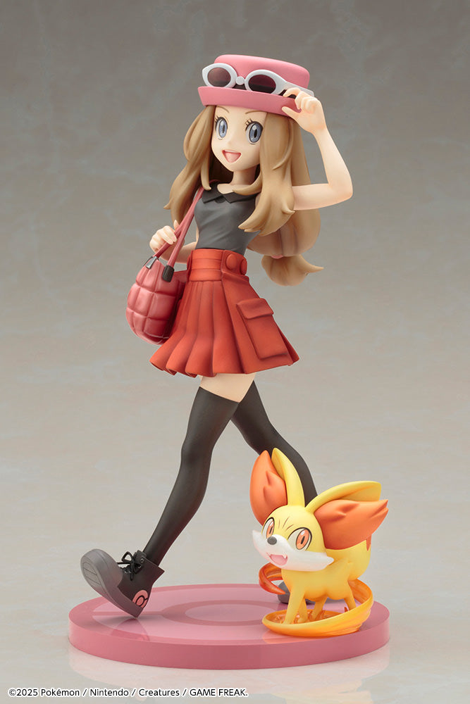 Pokémon: Serena with Fennekin