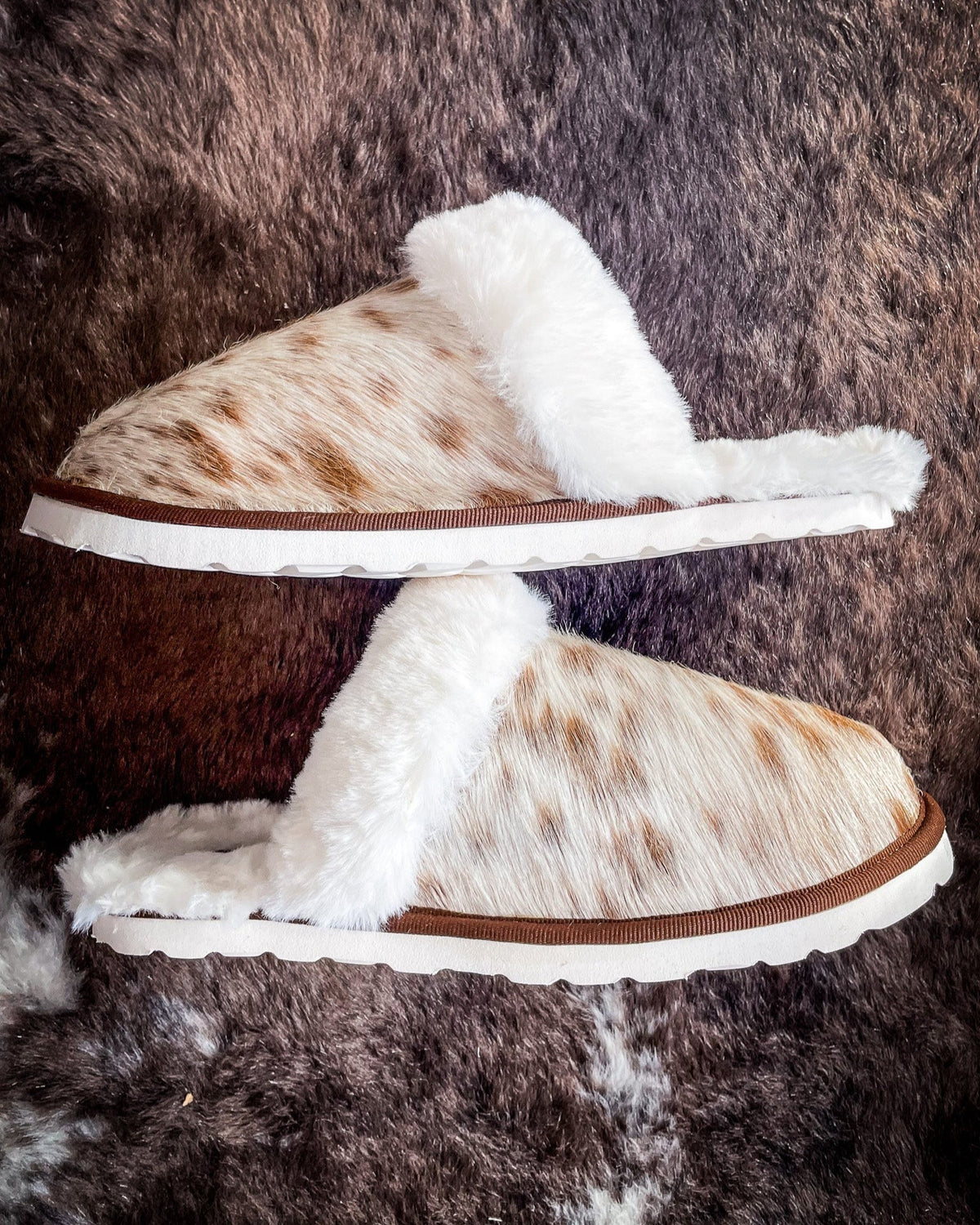 Homey Scuff Slippers by Myra Bag