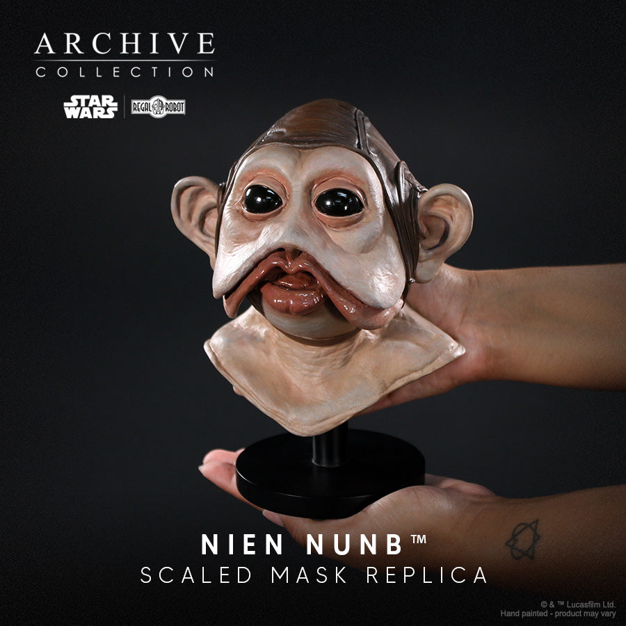 Star Wars Return of the Jedi: Nien Nunb Scaled Mask Replica Numbered Edition