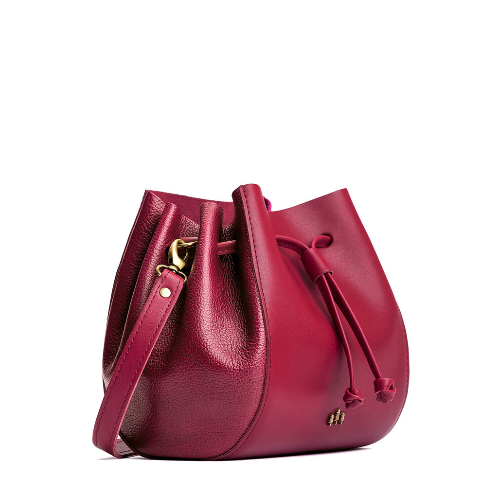 Nest Bucket Bag