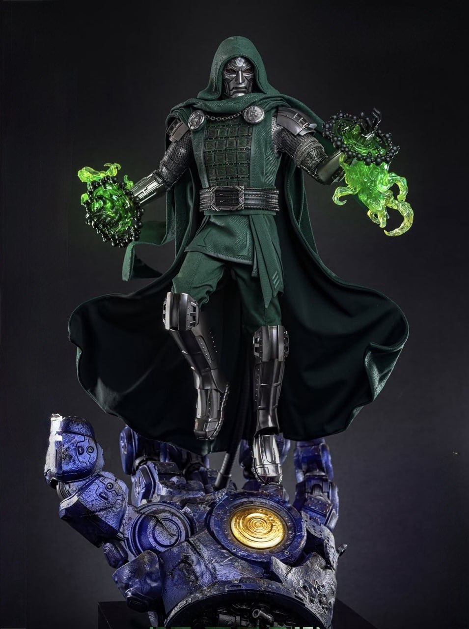 Preorder🔥Hot Toys MMS907 Avengers: Doomsday - 1/6th scale Doctor Doom (Deluxe Version) (Ultimate Version)