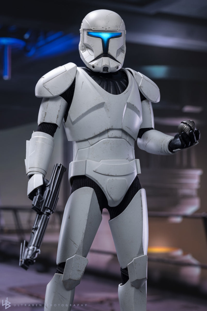 READY🔥Hot Toys TMS131 Star Wars The Bad Batch Clone Commando 1/6 Scale Collectible Figure