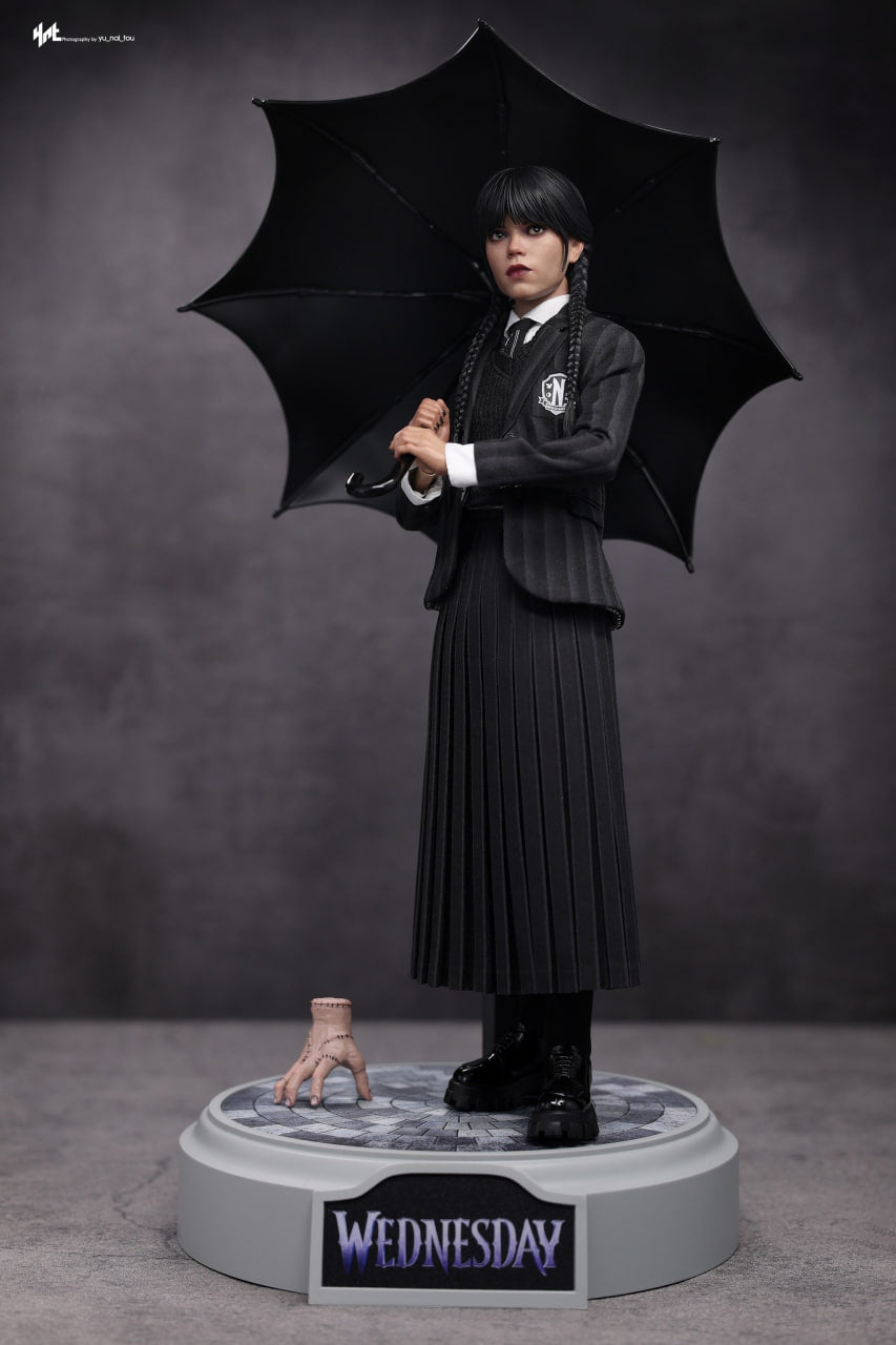READY🔥Hot Toys TMS135 Wednesday - 1/6th scale Wednesday Collectible Figure